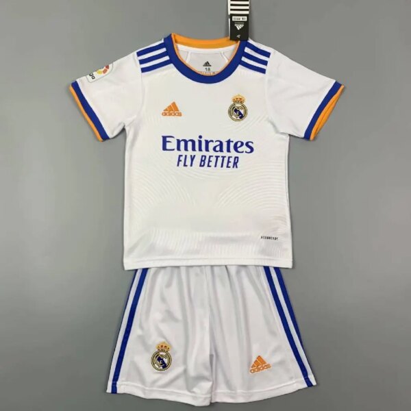 Real Madrid 2021-22 Home Kit