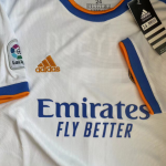 Real Madrid 2021/22 Home Kids Jersey And Shorts Kit photo review