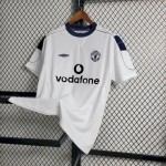Retro Manchester United 2000/01 Away Jersey