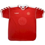 Retro Denmark 1998-00 Home Jersey