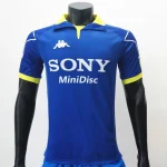 Retro Juventus 1997/98 Thirds Jersey