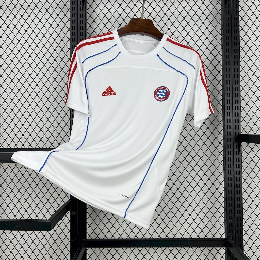 Mens Bayern Munich 2025/26 Leisure Jersey